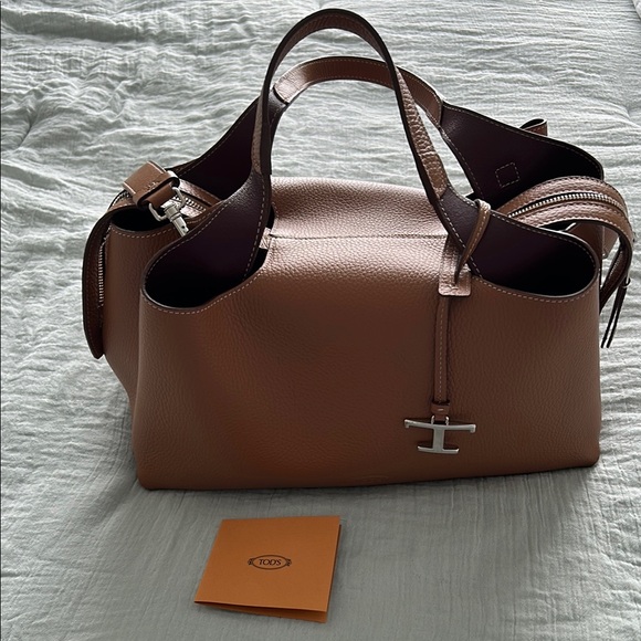 Tod's Handbags - Tod's Tan Bag Luxurious Leather pristine condition.
